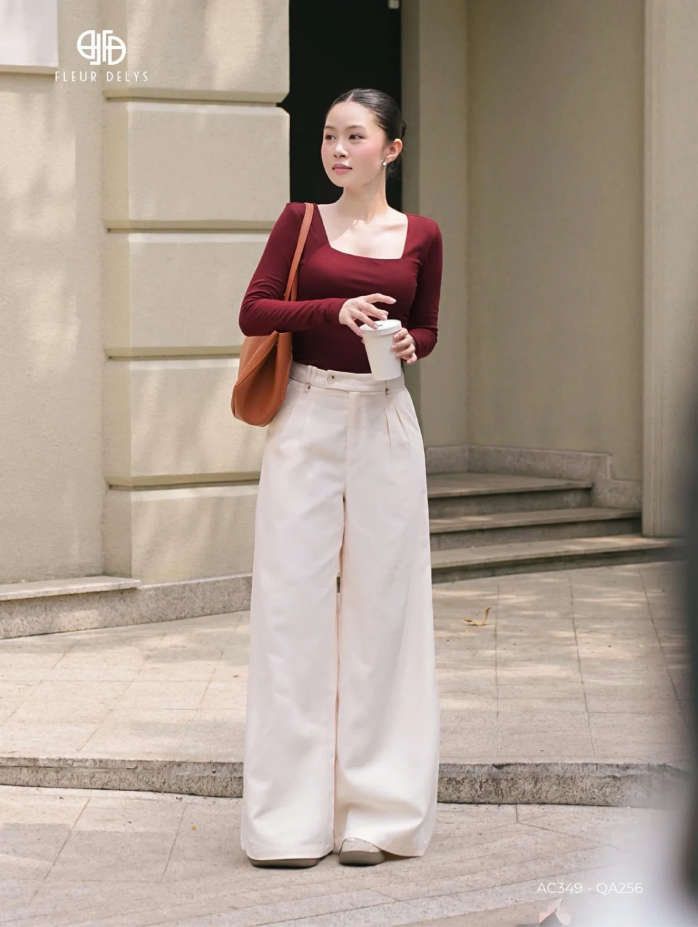  Áo cổ vuông dài tay thêu gấu - Quần hai ly đỉa đôi
Áo: SMLXL - Quần: SML