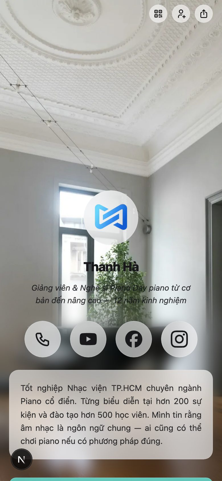 Piano teacher / performer